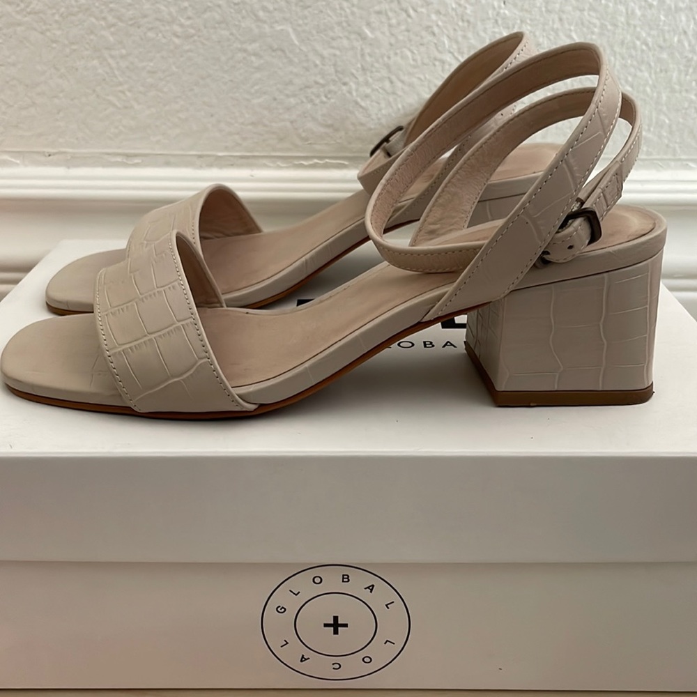 ABLE Jen Block Heel in Bone Croco. Size 7.5